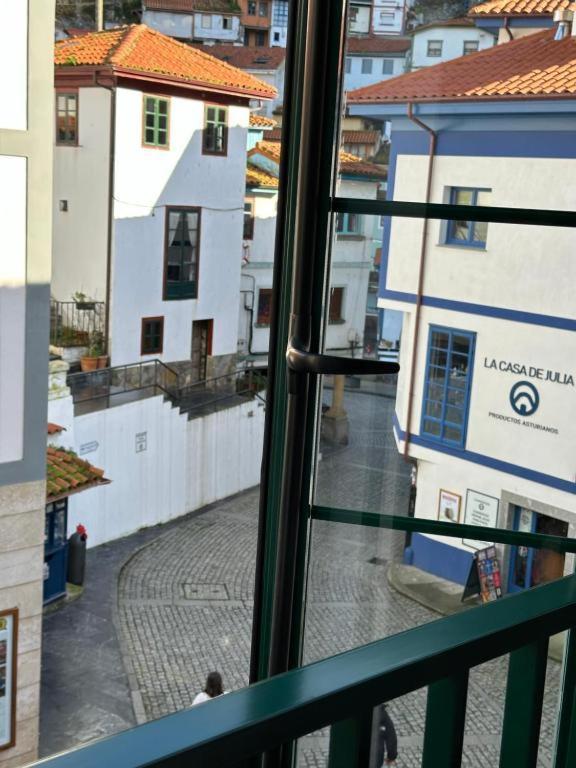 Apartamentos Urbanin II Plaza De San Pedro 쿠딜레로 외부 사진